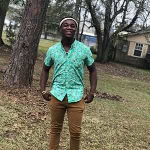 Meet your Posher, Trenton